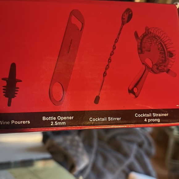 Finedine 14 piece Stainless Steel Bar Set—New - Picture 14 of 14